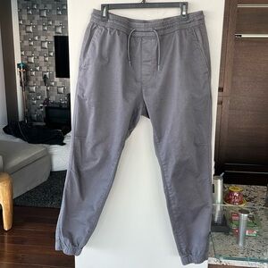 Zara men’s grey jogger, size Large